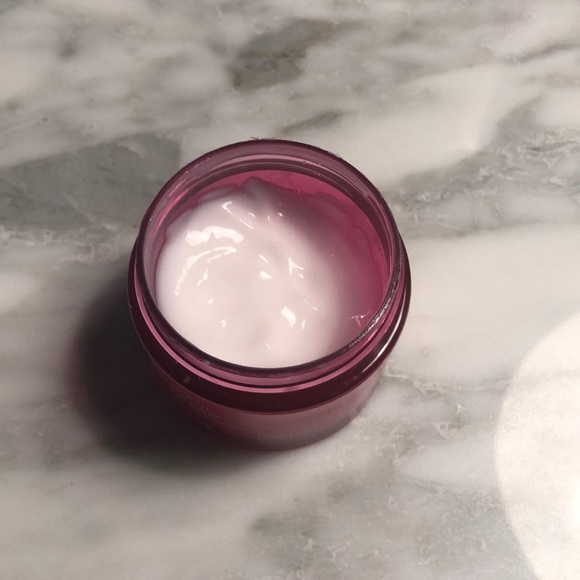 Angelou Naturals Sheer Tan CC cream & Creme - Picture 4 of 4